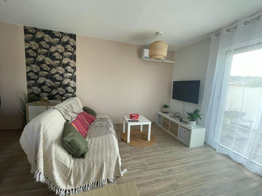Appartement 53 M² - Pignans Au Coeur Du Var Exteriér fotografie